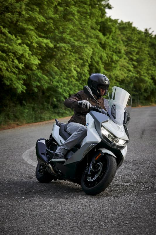  - BMW C 400 GT | Le scooter mi-urbain mi-routier !